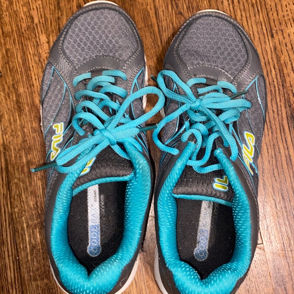 Fila Tennis Shoes Sneakers Aqua Gray Lace Up Athletic 7.5